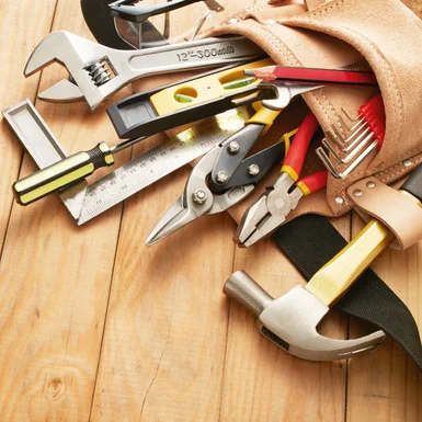 Werkzeuggürtel mit Werkzeug